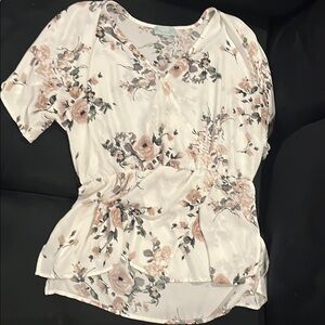Floral White Women's Top